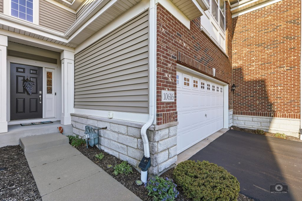 10616 W 154th Street