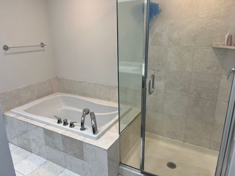 Tiny photo for 600 N Lake Shore Drive #914, Chicago, IL 60611 (MLS # 12558408)