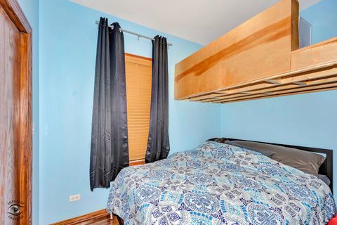 Tiny photo for 642 W 37th Street, Chicago, IL 60609 (MLS # 12571284)