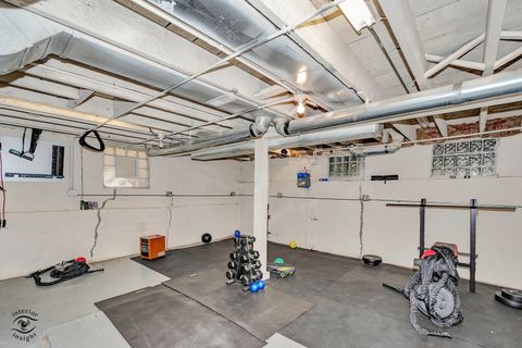 Tiny photo for 642 W 37th Street, Chicago, IL 60609 (MLS # 12571284)