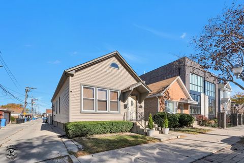 Tiny photo for 642 W 37th Street, Chicago, IL 60609 (MLS # 12571284)