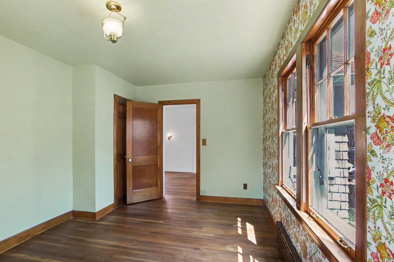 840 N Arlington Heights Road