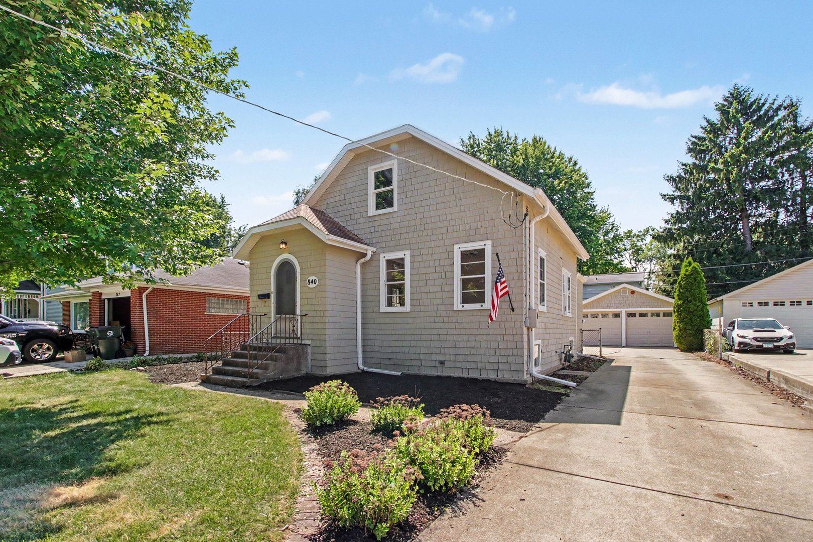840 N Arlington Heights Road