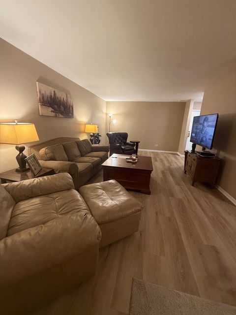 Tiny photo for 840 Wellington Avenue #115, Elk Grove Village, IL 60007 (MLS # 12529965)