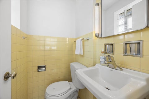 Tiny photo for 2109 Norfolk Avenue, Westchester, IL 60154 (MLS # 12757830)
