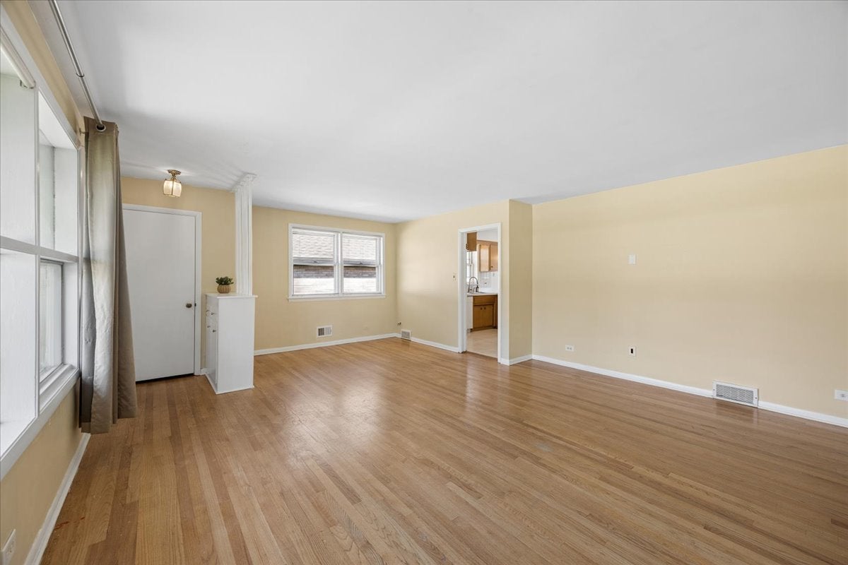 2109 Norfolk Avenue
