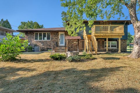 Tiny photo for 2957 192nd Place, Lansing, IL 60438 (MLS # 12587861)