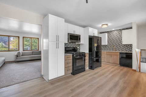 Tiny photo for 2957 192nd Place, Lansing, IL 60438 (MLS # 12587861)