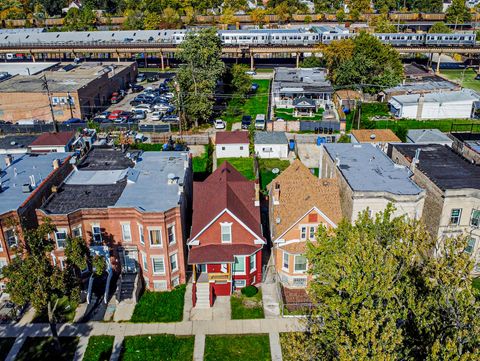 Tiny photo for 4918 W Fulton Street, Chicago, IL 60644 (MLS # 12528324)