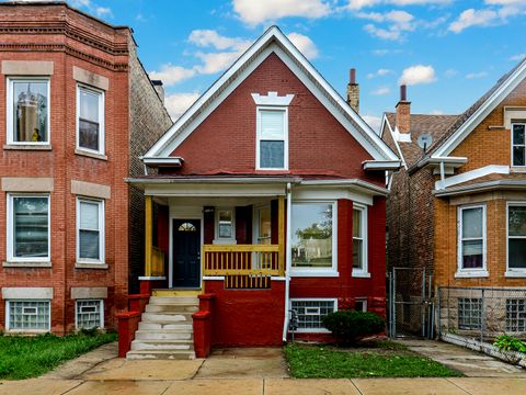 Tiny photo for 4918 W Fulton Street, Chicago, IL 60644 (MLS # 12528324)