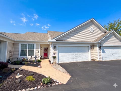 Photo of 14045 Moraine Hills Drive, Huntley, IL 60142 (MLS # 12652465)