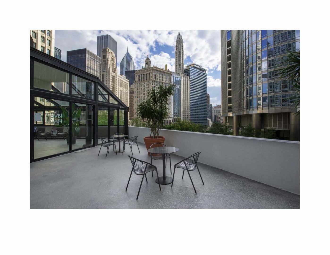 405 N WABASH Avenue 2012