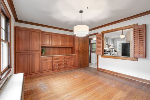 Tiny photo for 46 Washington Circle, Lake Forest, IL 60045 (MLS # 12633541)