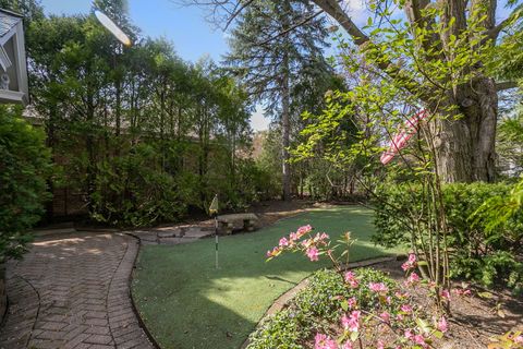 Tiny photo for 46 Washington Circle, Lake Forest, IL 60045 (MLS # 12633541)