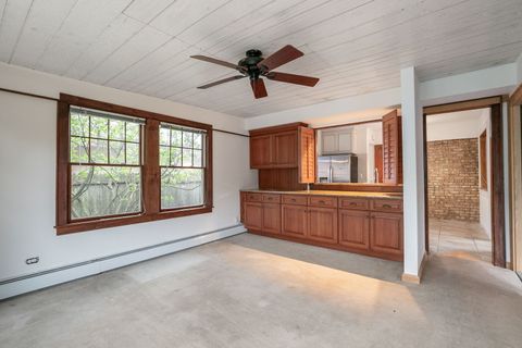 Tiny photo for 46 Washington Circle, Lake Forest, IL 60045 (MLS # 12633541)