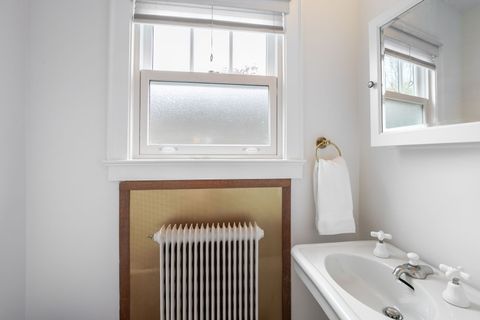 Tiny photo for 46 Washington Circle, Lake Forest, IL 60045 (MLS # 12633541)