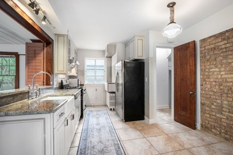 Tiny photo for 46 Washington Circle, Lake Forest, IL 60045 (MLS # 12633541)