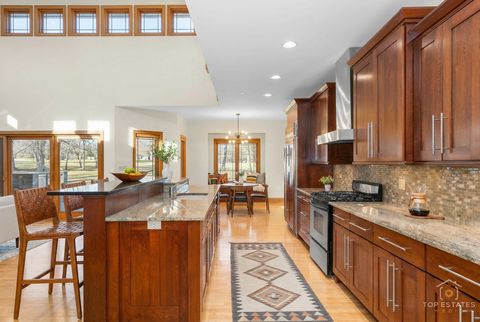 Tiny photo for 1863 Pheasant Run, Long Grove, IL 60047 (MLS # 12550341)