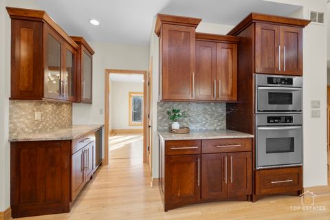 Tiny photo for 1863 Pheasant Run, Long Grove, IL 60047 (MLS # 12550341)