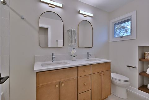 Tiny photo for 705 S Edgewood Avenue, Elmhurst, IL 60126 (MLS # 12520347)