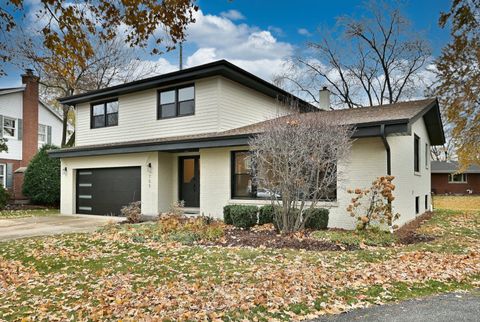 Tiny photo for 705 S Edgewood Avenue, Elmhurst, IL 60126 (MLS # 12520347)
