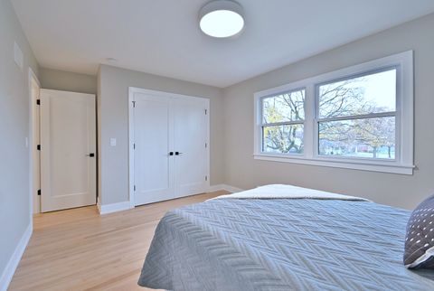 Tiny photo for 705 S Edgewood Avenue, Elmhurst, IL 60126 (MLS # 12520347)