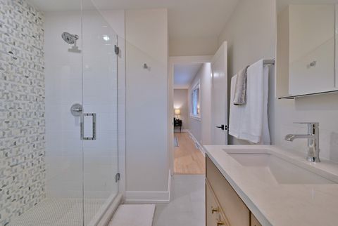 Tiny photo for 705 S Edgewood Avenue, Elmhurst, IL 60126 (MLS # 12520347)