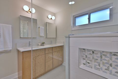 Tiny photo for 705 S Edgewood Avenue, Elmhurst, IL 60126 (MLS # 12520347)