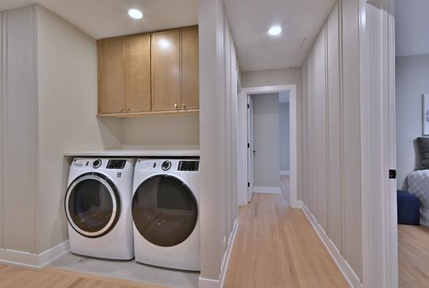 Tiny photo for 705 S Edgewood Avenue, Elmhurst, IL 60126 (MLS # 12520347)