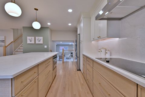 Tiny photo for 705 S Edgewood Avenue, Elmhurst, IL 60126 (MLS # 12520347)