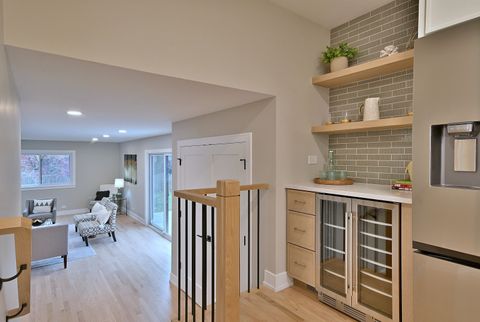 Tiny photo for 705 S Edgewood Avenue, Elmhurst, IL 60126 (MLS # 12520347)