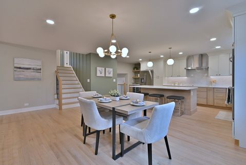 Tiny photo for 705 S Edgewood Avenue, Elmhurst, IL 60126 (MLS # 12520347)