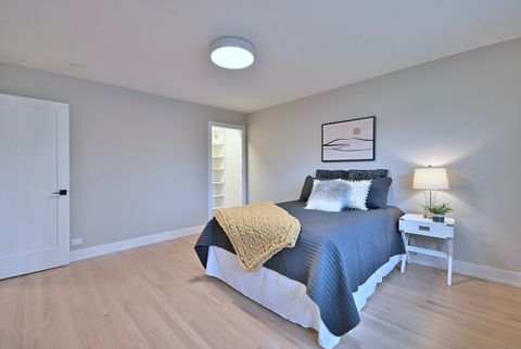 Tiny photo for 705 S Edgewood Avenue, Elmhurst, IL 60126 (MLS # 12520347)