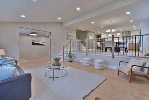 Tiny photo for 705 S Edgewood Avenue, Elmhurst, IL 60126 (MLS # 12520347)