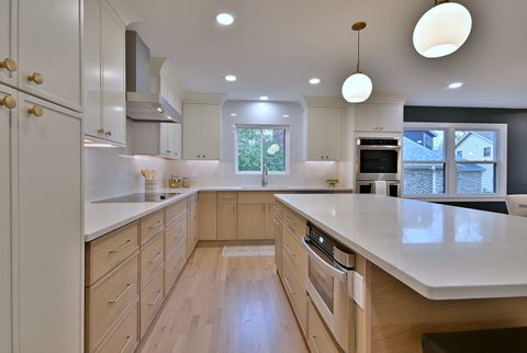 Tiny photo for 705 S Edgewood Avenue, Elmhurst, IL 60126 (MLS # 12520347)