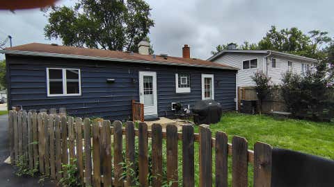 Tiny photo for 390 E Diane Drive, Buffalo Grove, IL 60089 (MLS # 12735393)
