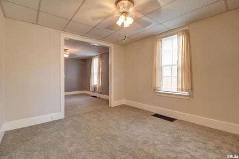 Tiny photo for 1913 PERSHING Boulevard, Clinton, IA 52732 (MLS # QC4269295)