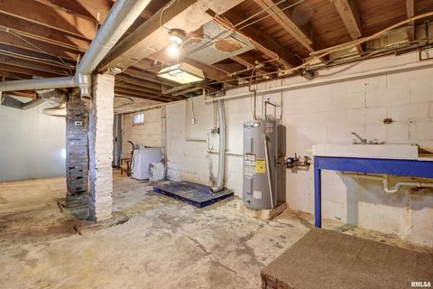 Tiny photo for 1913 PERSHING Boulevard, Clinton, IA 52732 (MLS # QC4269295)