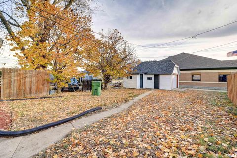 Tiny photo for 1913 PERSHING Boulevard, Clinton, IA 52732 (MLS # QC4269295)