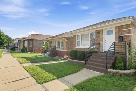 Tiny photo for 9314 S Colfax Avenue, Chicago, IL 60617 (MLS # 12712040)