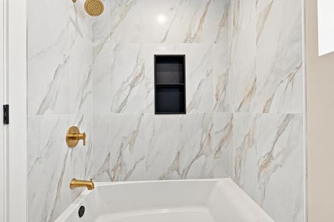 Tiny photo for 9314 S Colfax Avenue, Chicago, IL 60617 (MLS # 12712040)