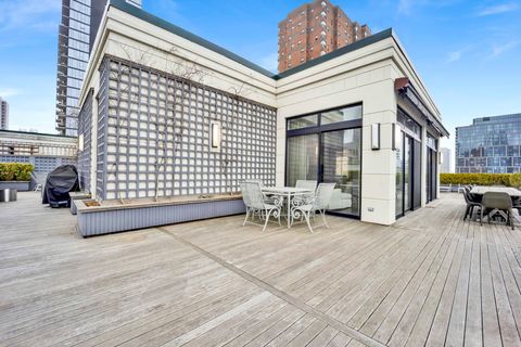 Tiny photo for Chicago, IL 60610 (MLS # 12588971)