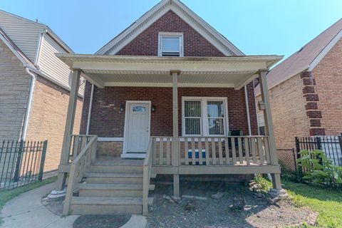 Photo of 919 N Karlov Avenue, Chicago, IL 60651 (MLS # 12444829)
