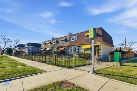 Tiny photo for 9904 S State Street #B, Chicago, IL 60628 (MLS # 12578448)