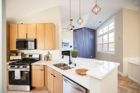 Tiny photo for 2835 Rutland Circle #202, Naperville, IL 60564 (MLS # 12591416)