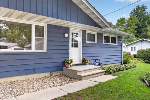 Tiny photo for 410 E Jones Street, Plano, IL 60545 (MLS # 12770470)