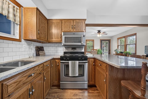 Tiny photo for 410 E Jones Street, Plano, IL 60545 (MLS # 12770470)