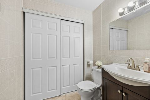 Tiny photo for 4710 W Northfox Lane W #5, McHenry, IL 60050 (MLS # 12593305)