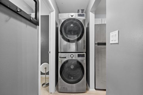 Tiny photo for 4710 W Northfox Lane W #5, McHenry, IL 60050 (MLS # 12593305)