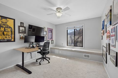 Tiny photo for 4710 W Northfox Lane W #5, McHenry, IL 60050 (MLS # 12593305)